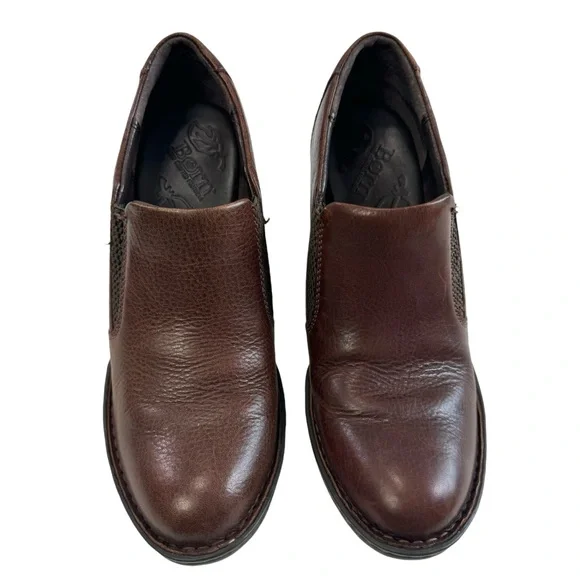 Born D07906 Slip-On Brown Leather Block Heel Ankle Booties Size 8.5 M/W - Picture 3 of 16